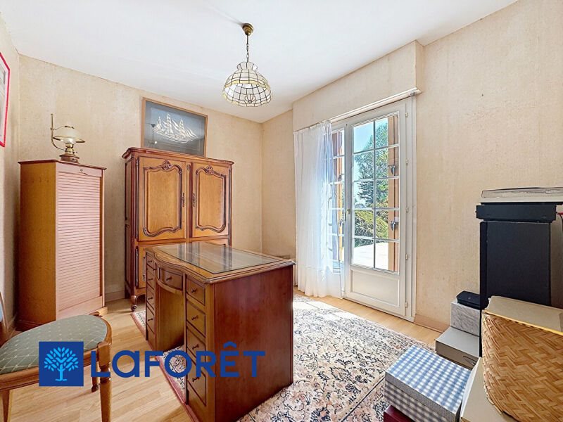 Maison à vendre, 138m², Saint-Caradec-Trégomel