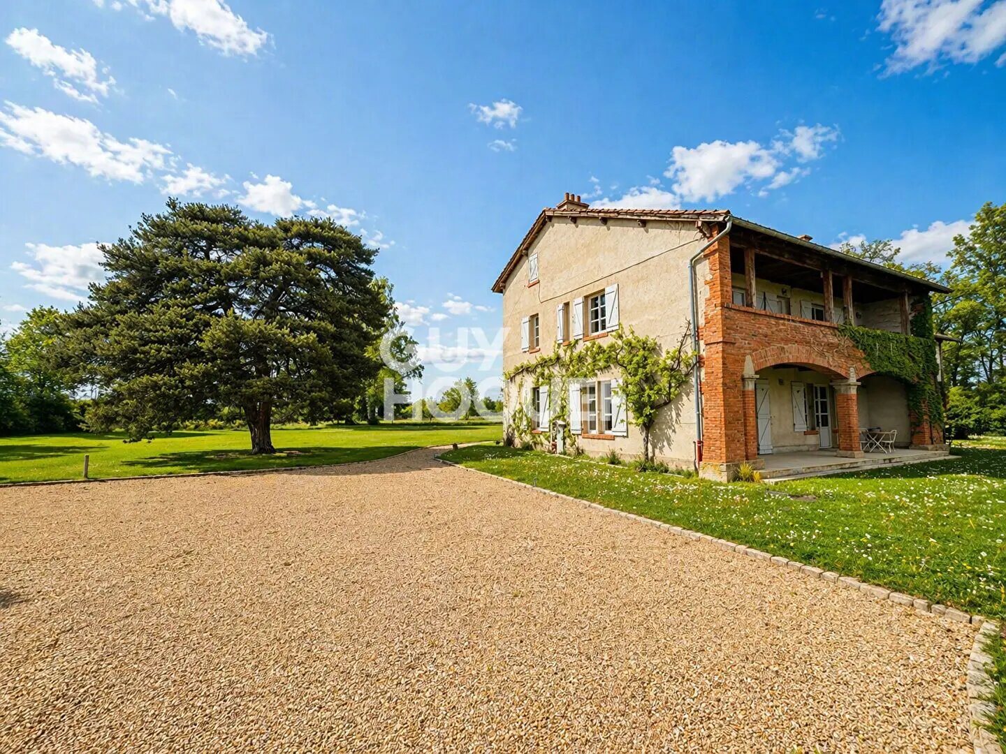 Maison à vendre, 283m², Mornand-en-Forez