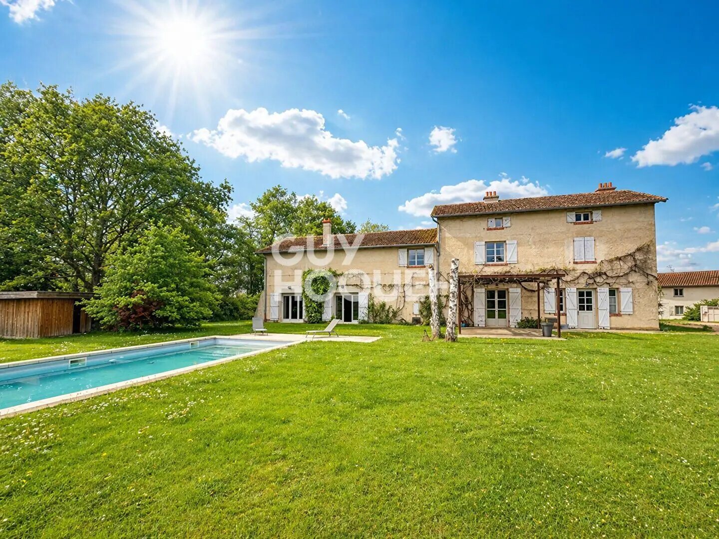 Maison à vendre, 283m², Mornand-en-Forez
