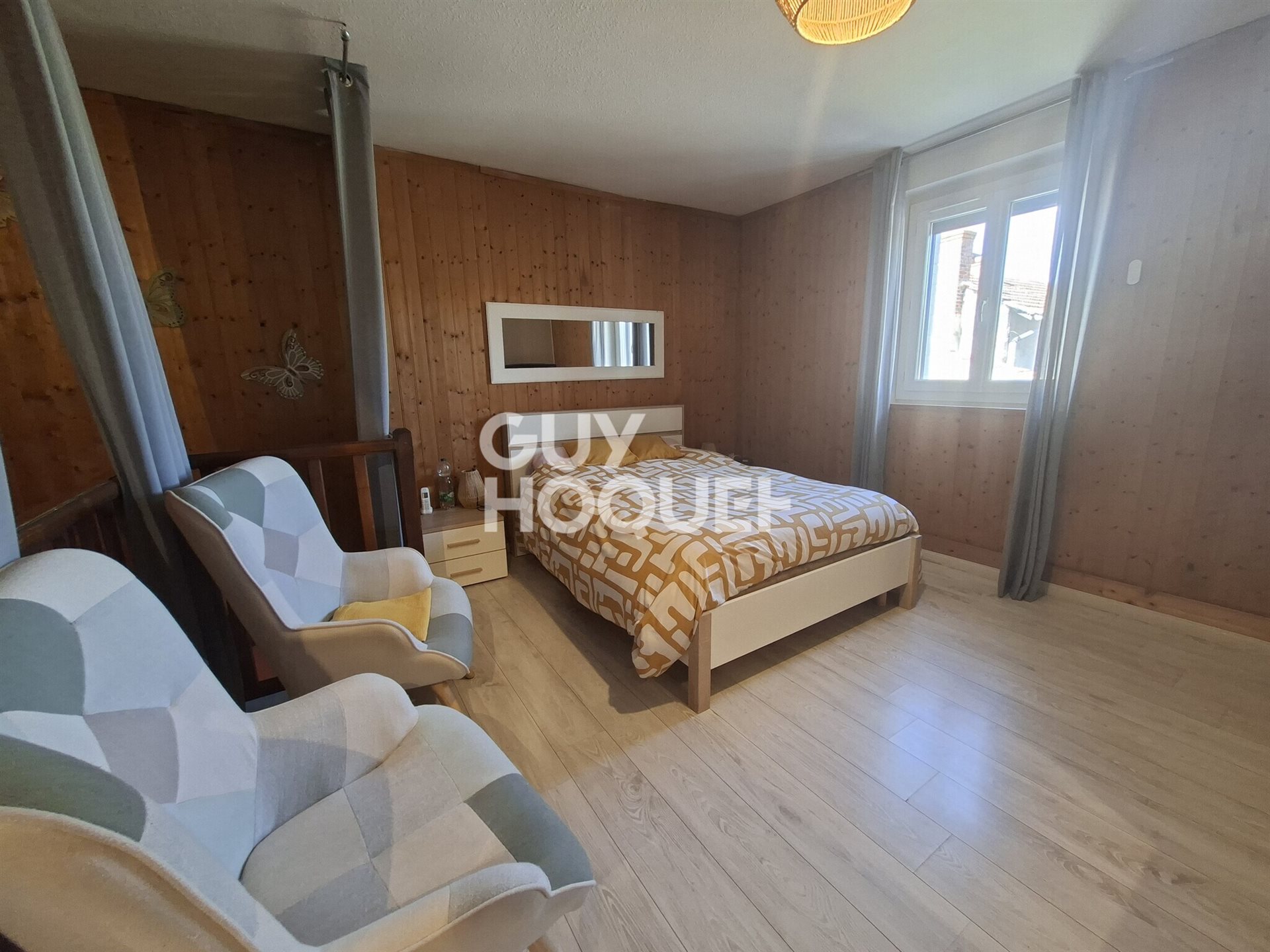 Maison à vendre, 133m², Mornand-en-Forez