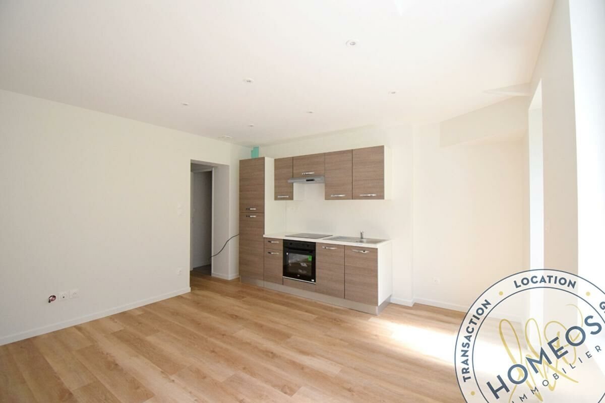 Appartement à louer, 42m², Saint-Jean-sur-Reyssouze