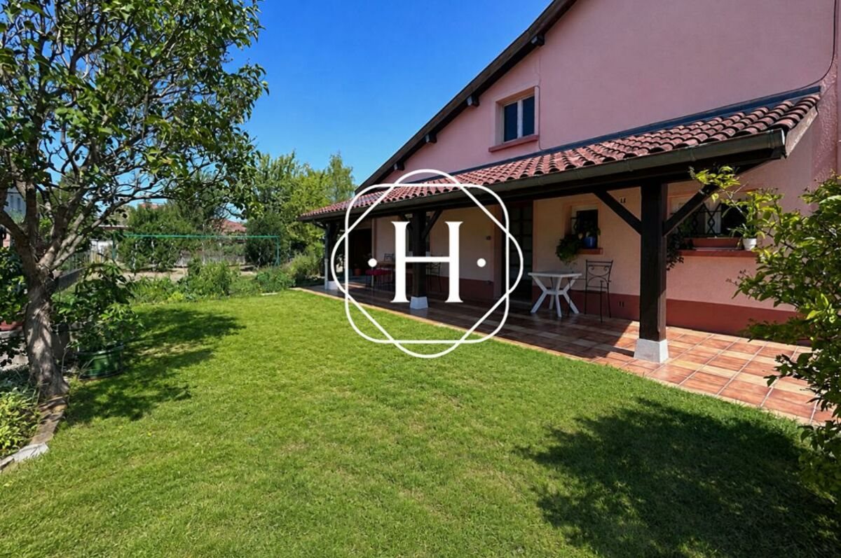 Maison à vendre, 121m², Bourg-en-Bresse