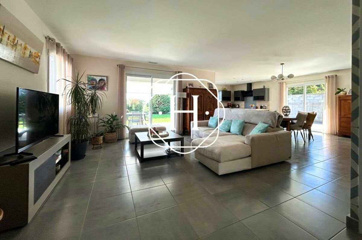 Maison à vendre, 134m², Saint-Denis-lès-Bourg