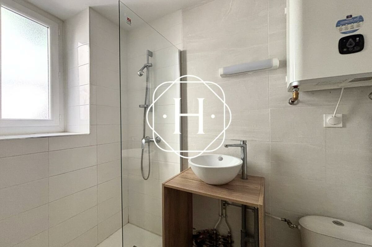 Appartement à louer, 17m², Bourg-en-Bresse