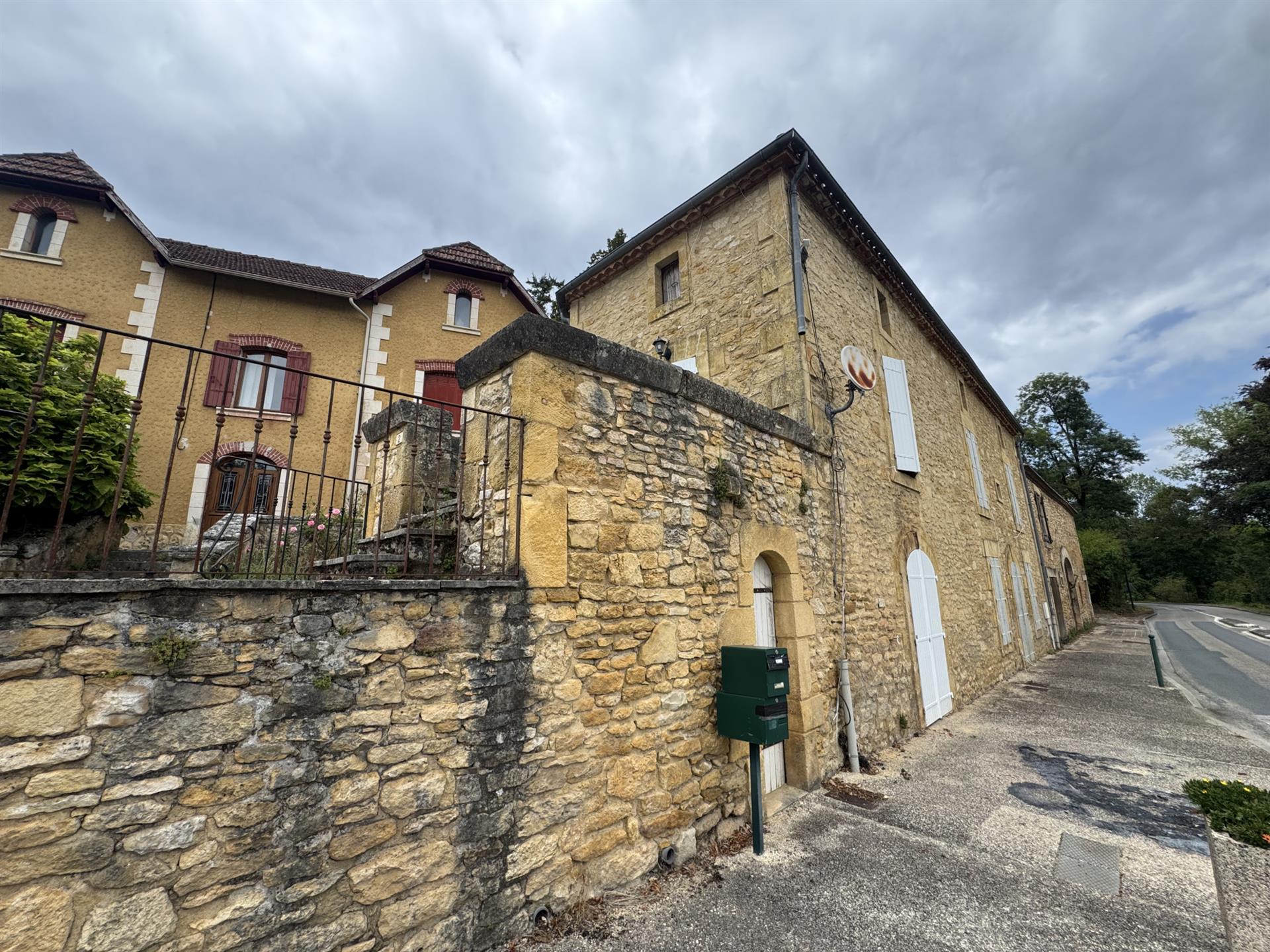 Maison à vendre, 142m², Saint-Front-sur-Lémance