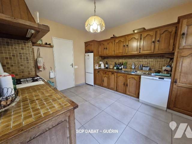 Maison à vendre, 261m², Saint-Hilaire-du-Harcouët