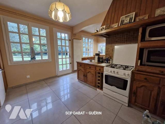 Maison à vendre, 261m², Saint-Hilaire-du-Harcouët