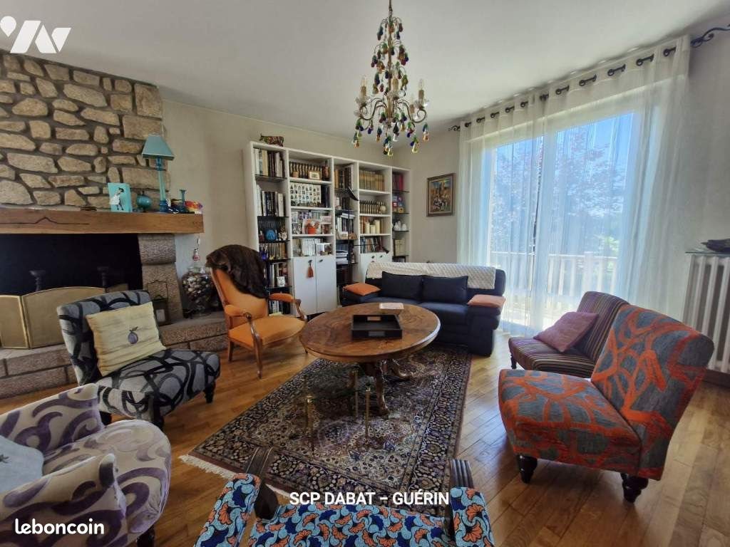Maison à vendre, 193m², Saint-Hilaire-du-Harcouët