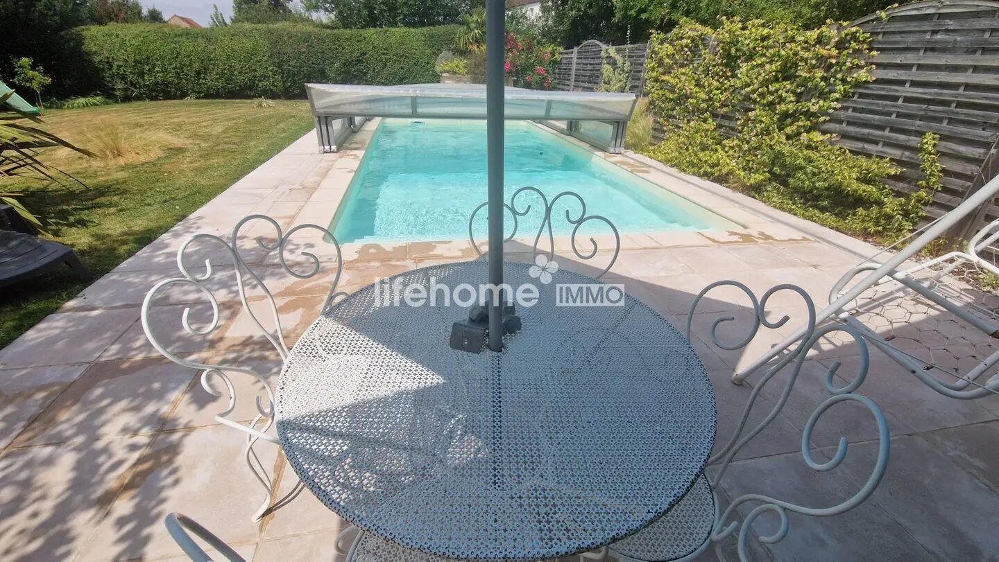 Maison à vendre, 165m², Chassignolles