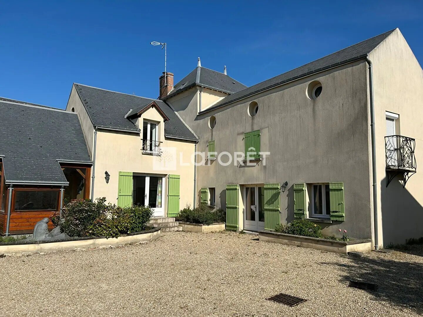 Maison à vendre, 255m², Yèvre-la-Ville