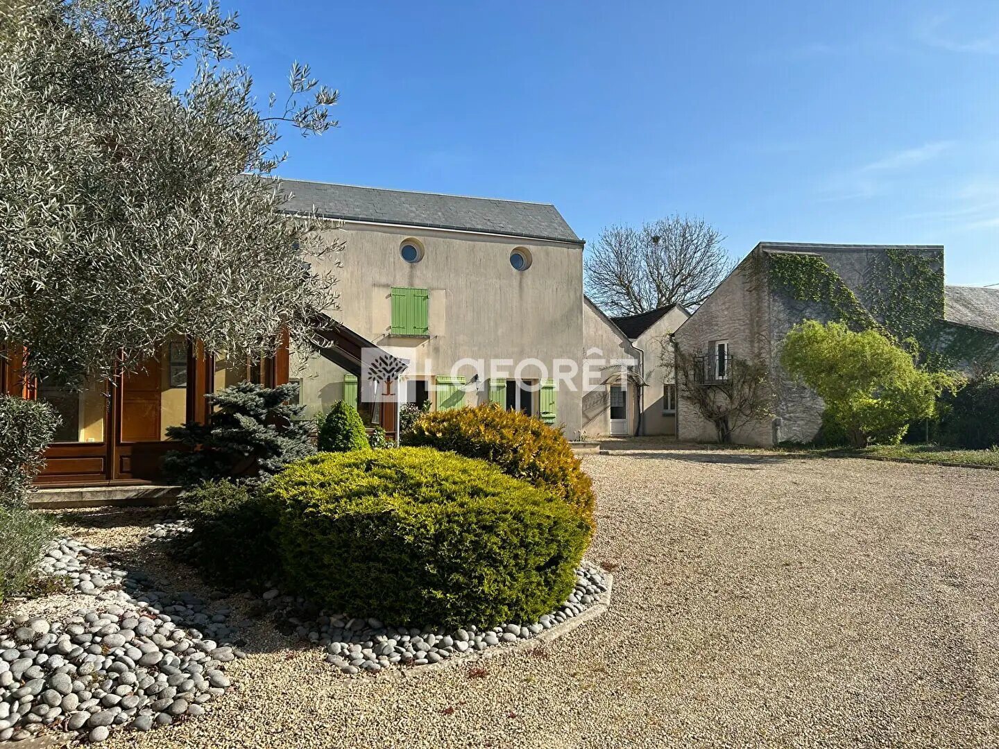 Maison à vendre, 255m², Yèvre-la-Ville