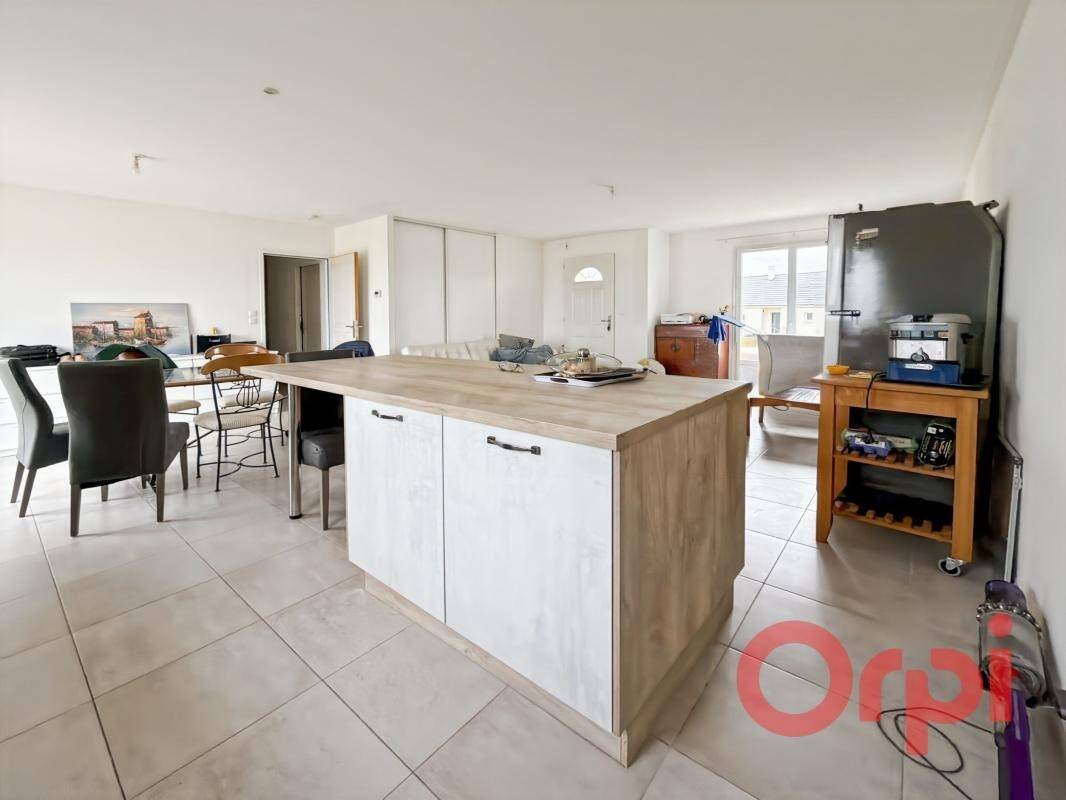 Maison à vendre, 101m², Avord