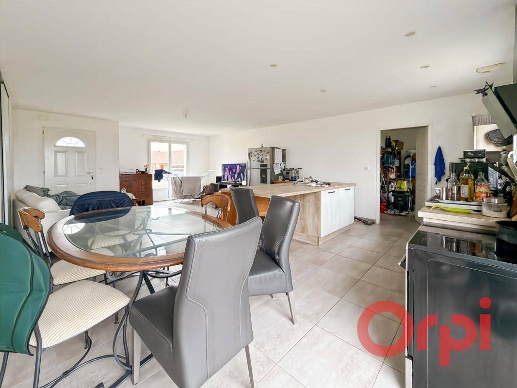 Maison à vendre, 101m², Avord