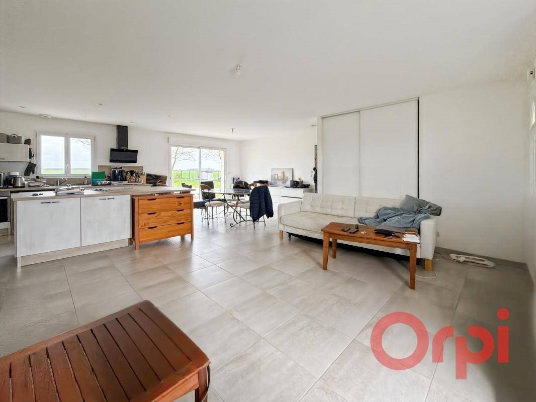 Maison à vendre, 101m², Avord