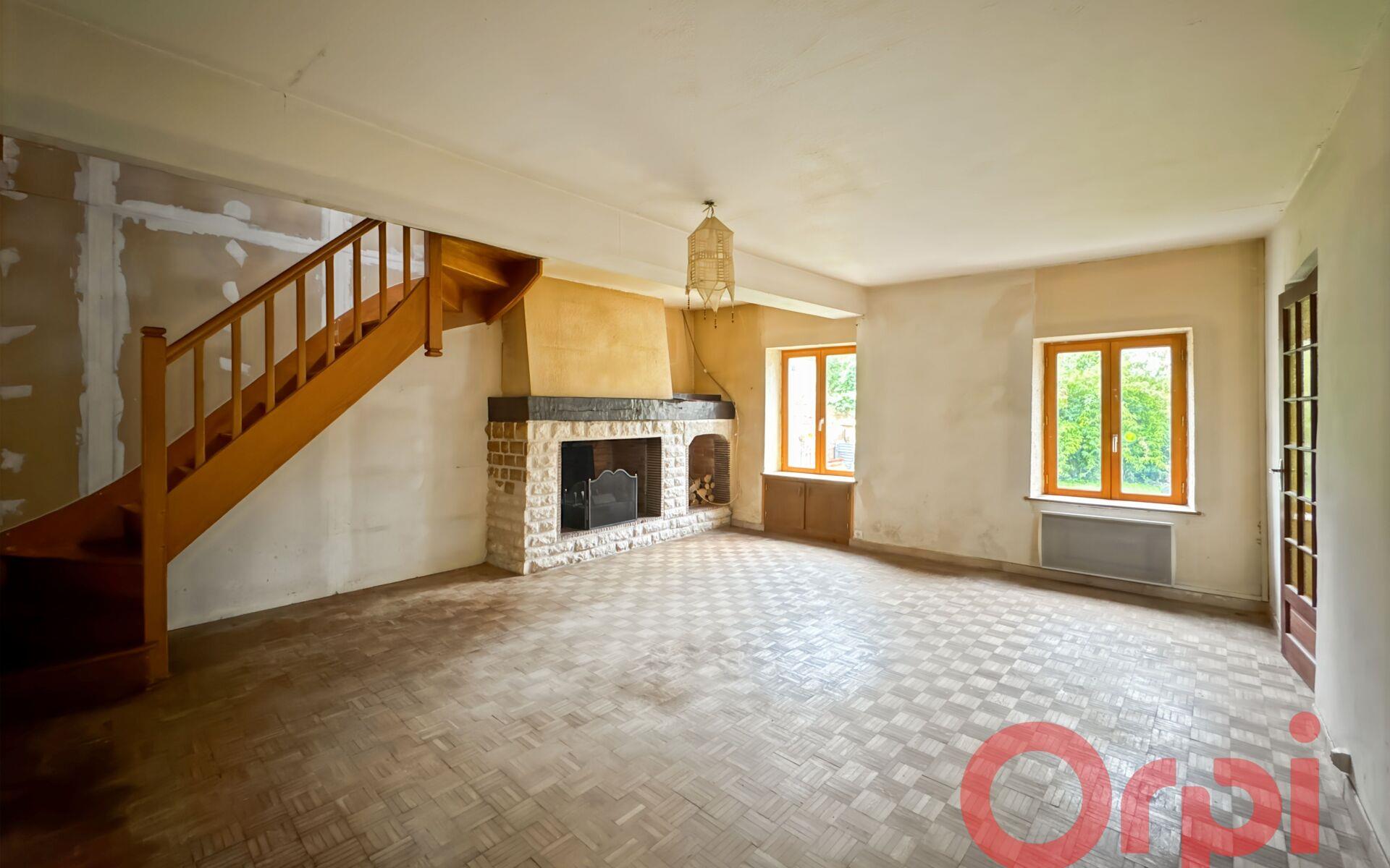 Maison à vendre, 99m², Ainay-le-Vieil