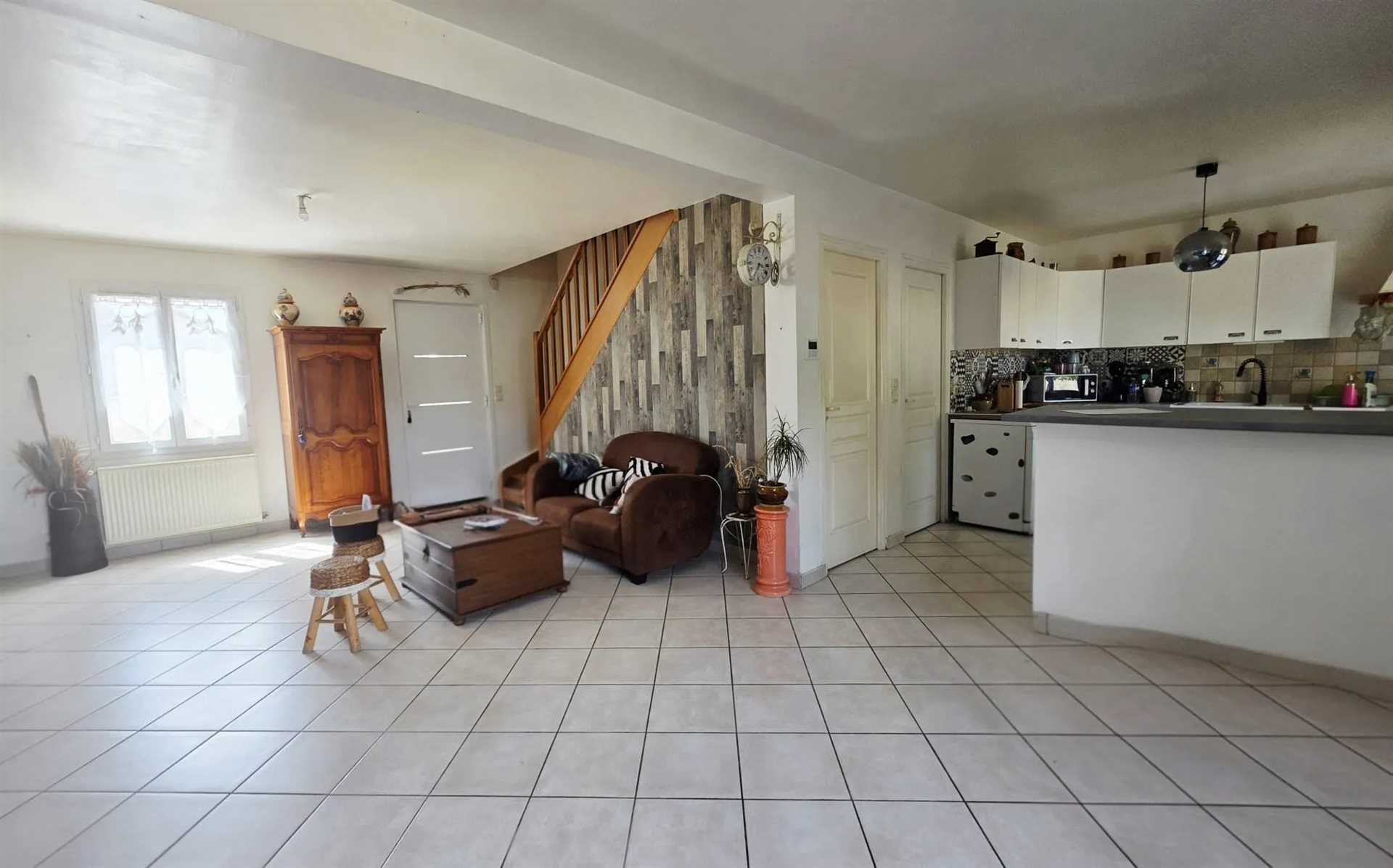 Maison à louer, 102m², Cuts
