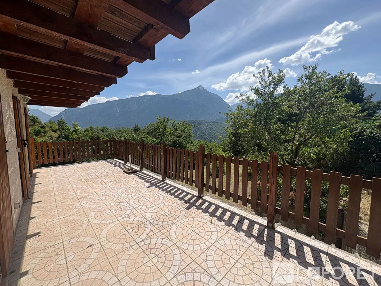 Maison à vendre, 100m², Châteauroux-les-Alpes