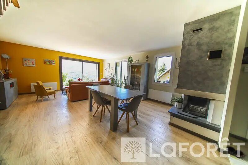 Maison à vendre, 163m², Embrun