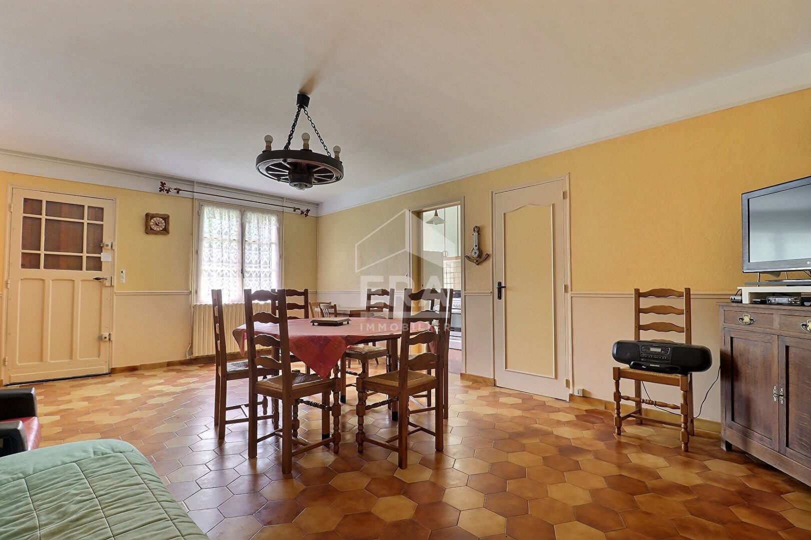 Maison à vendre, 214m², Chalo-Saint-Mars