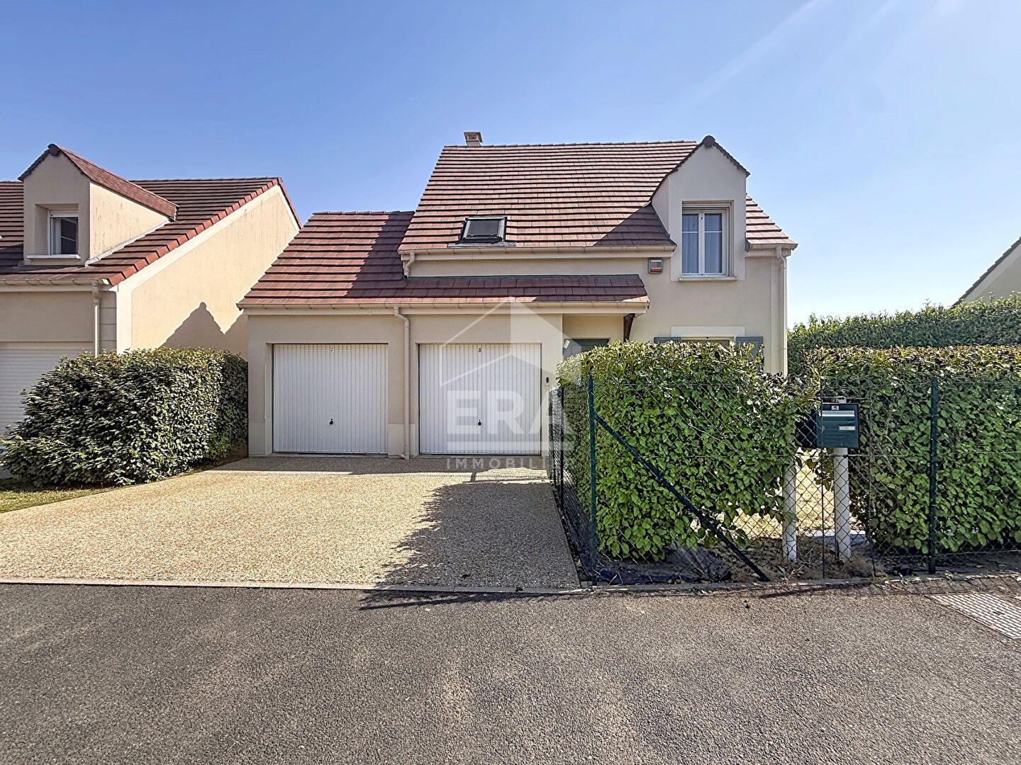 Maison à vendre, 98m², Angerville