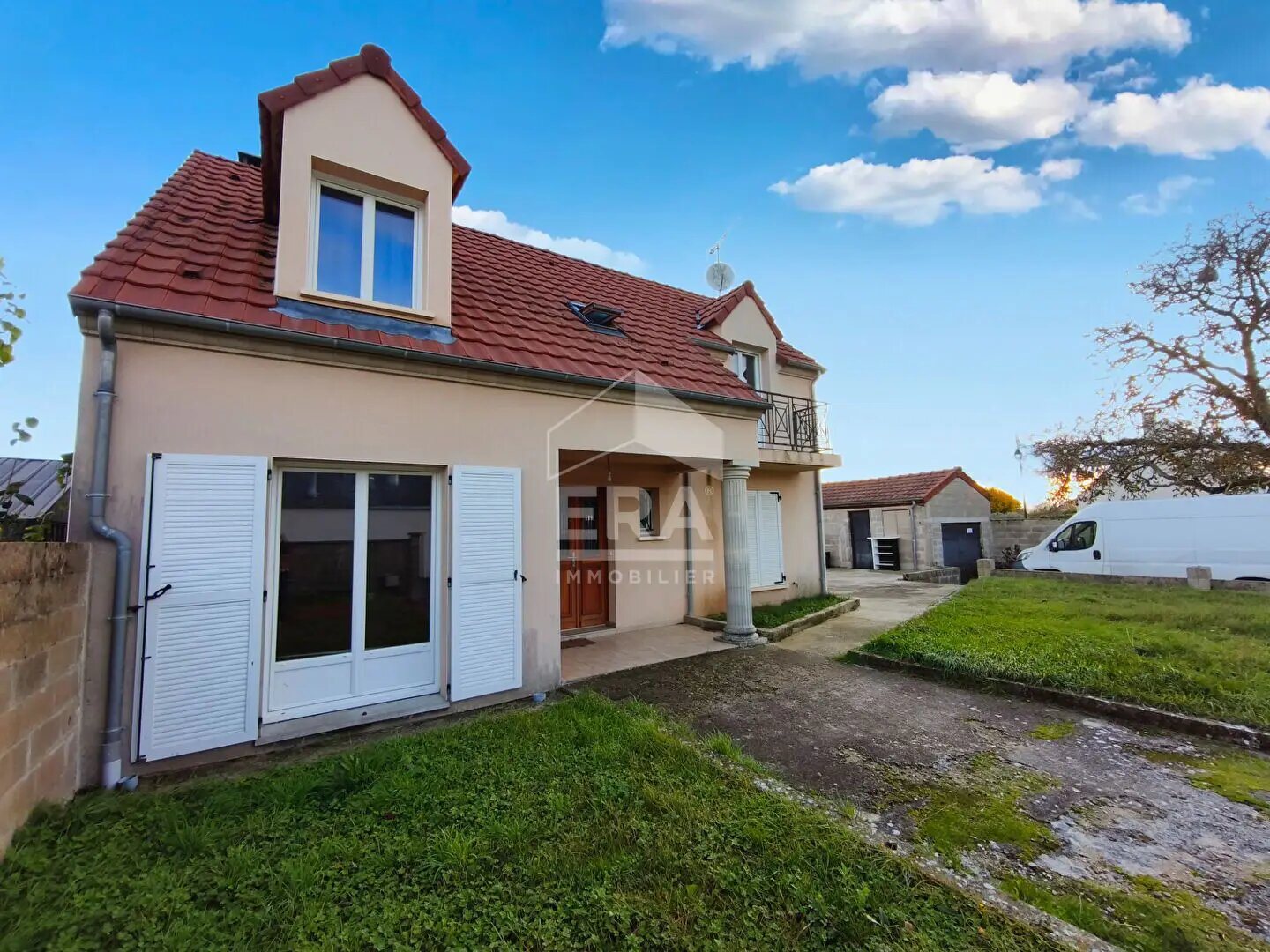 Maison à vendre, 130m², Pussay