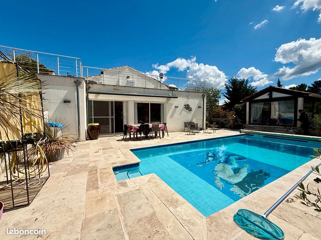 Maison à vendre, 238m², Ollières