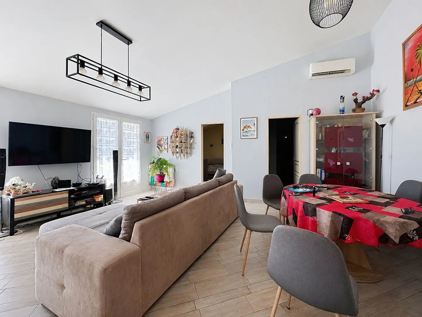 Maison à vendre, 107m², Saint-Mitre-les-Remparts