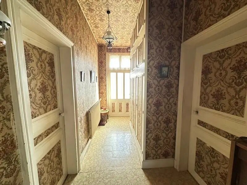 Maison à vendre, 146m², Saint-Genou