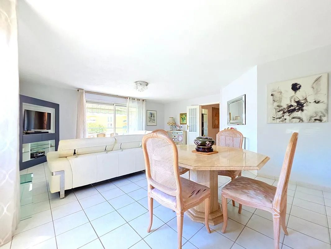 Appartement à vendre, 109m², Saint-Raphaël