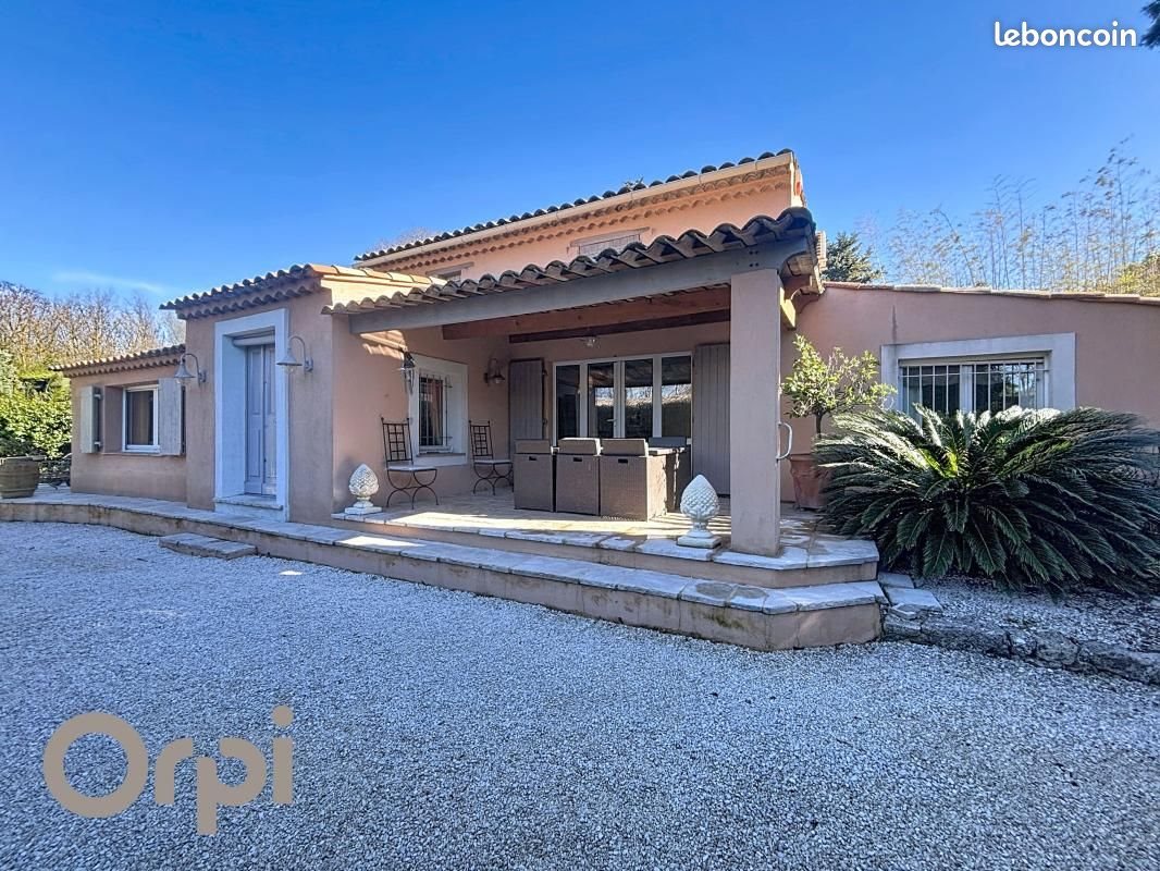 Maison à vendre, 189m², Roquebrune-sur-Argens