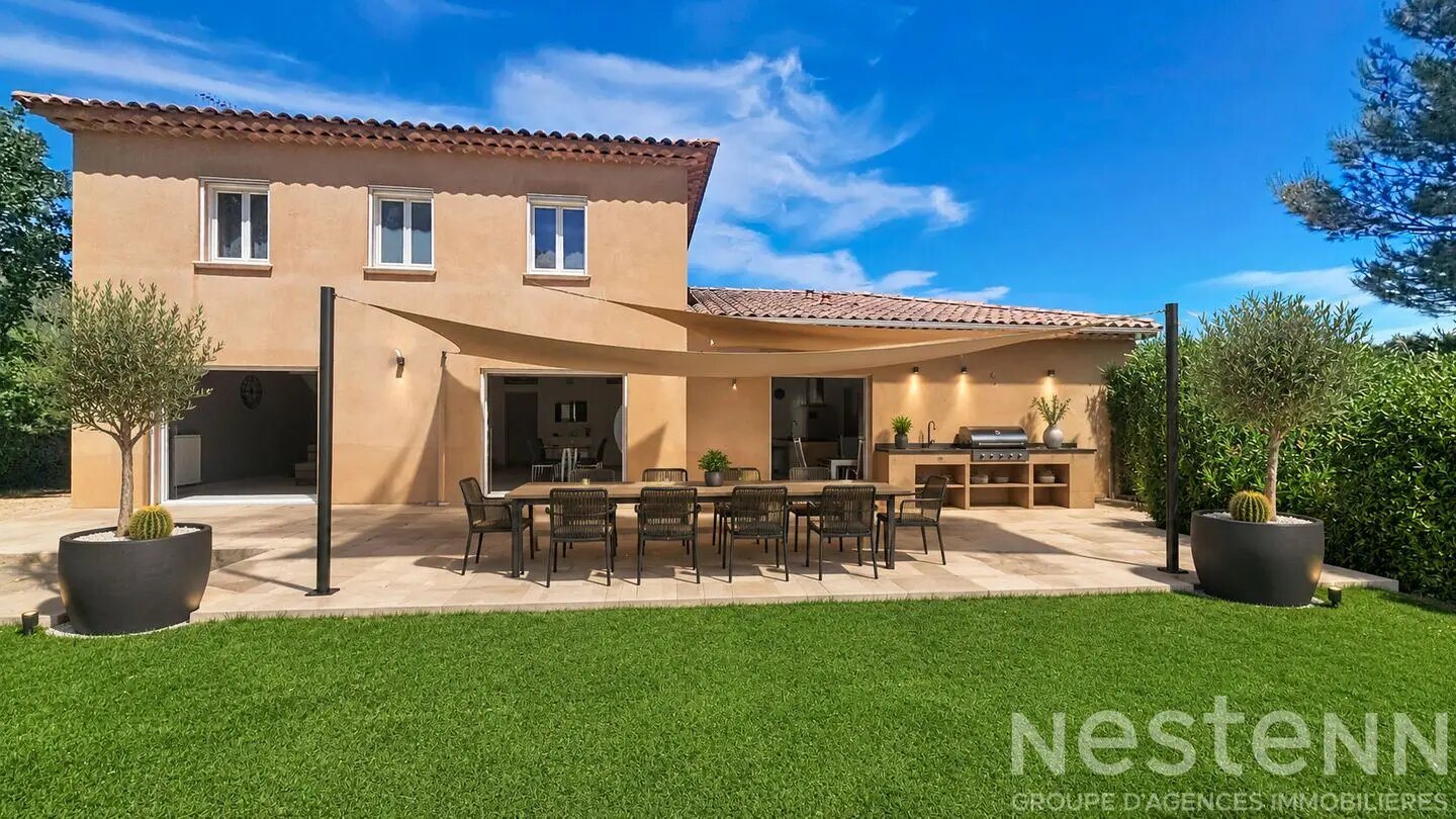 Maison à vendre, 181m², Nans-les-Pins