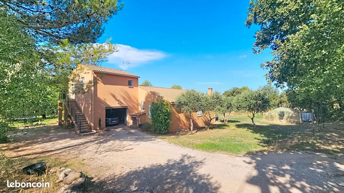 Maison à vendre, 108m², Saint-Maximin-la-Sainte-Baume