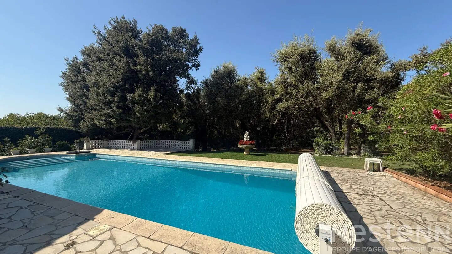 Maison à vendre, 160m², Saint-Maximin-la-Sainte-Baume