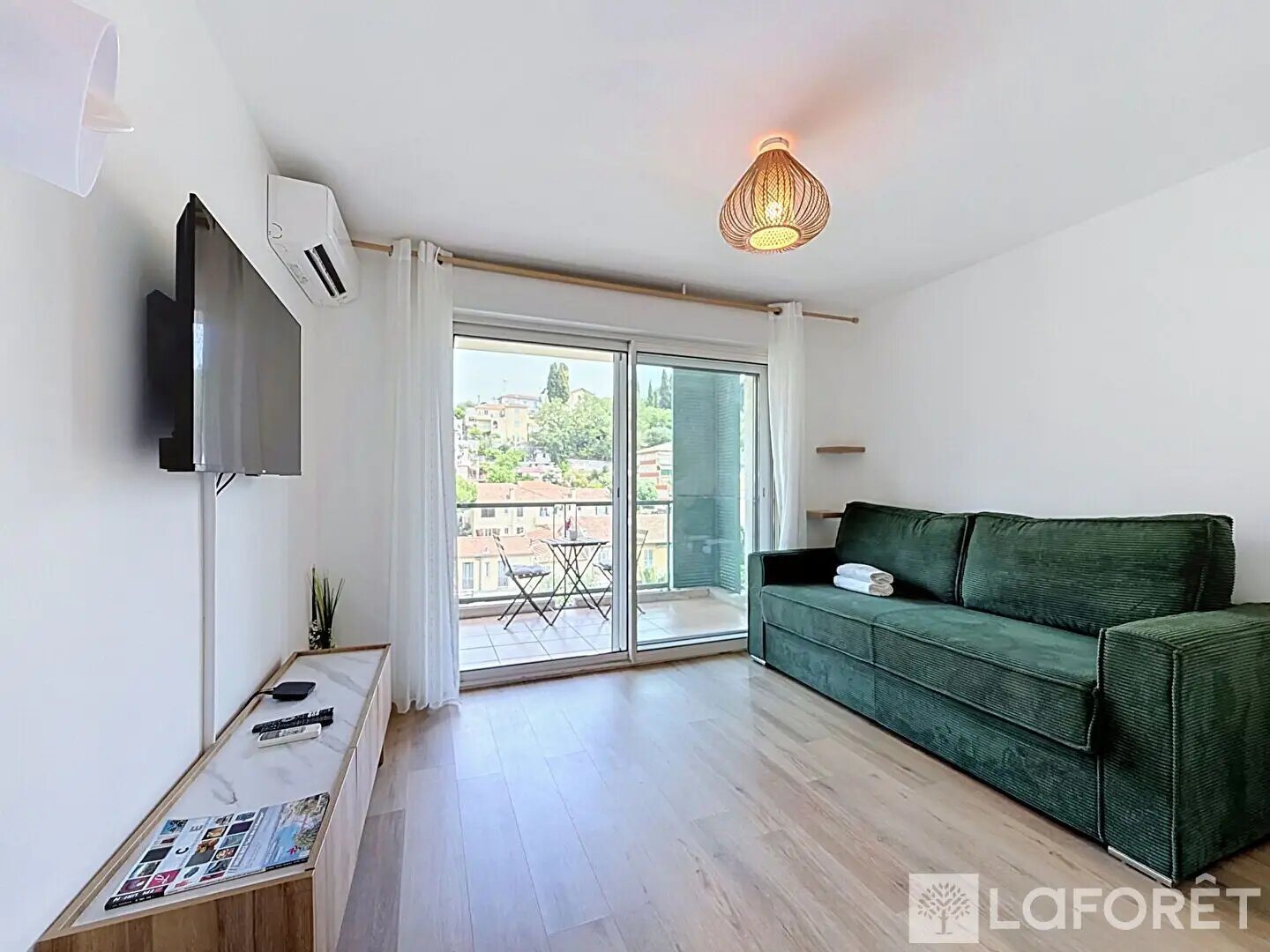 Appartement à louer, 19m², Menton