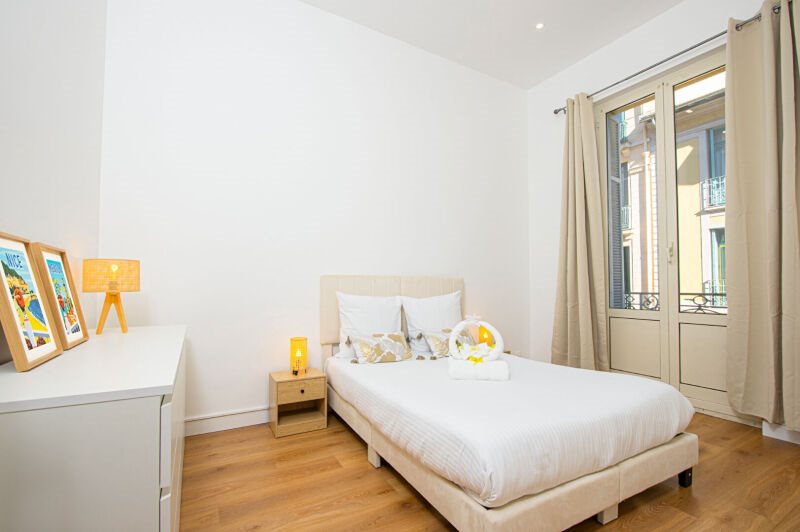 Appartement à louer, 60m², Menton