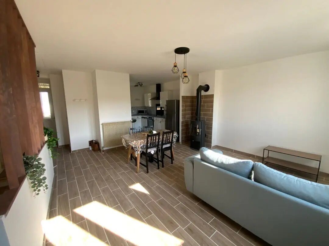 Maison à louer, 76m², Bissey-sous-Cruchaud