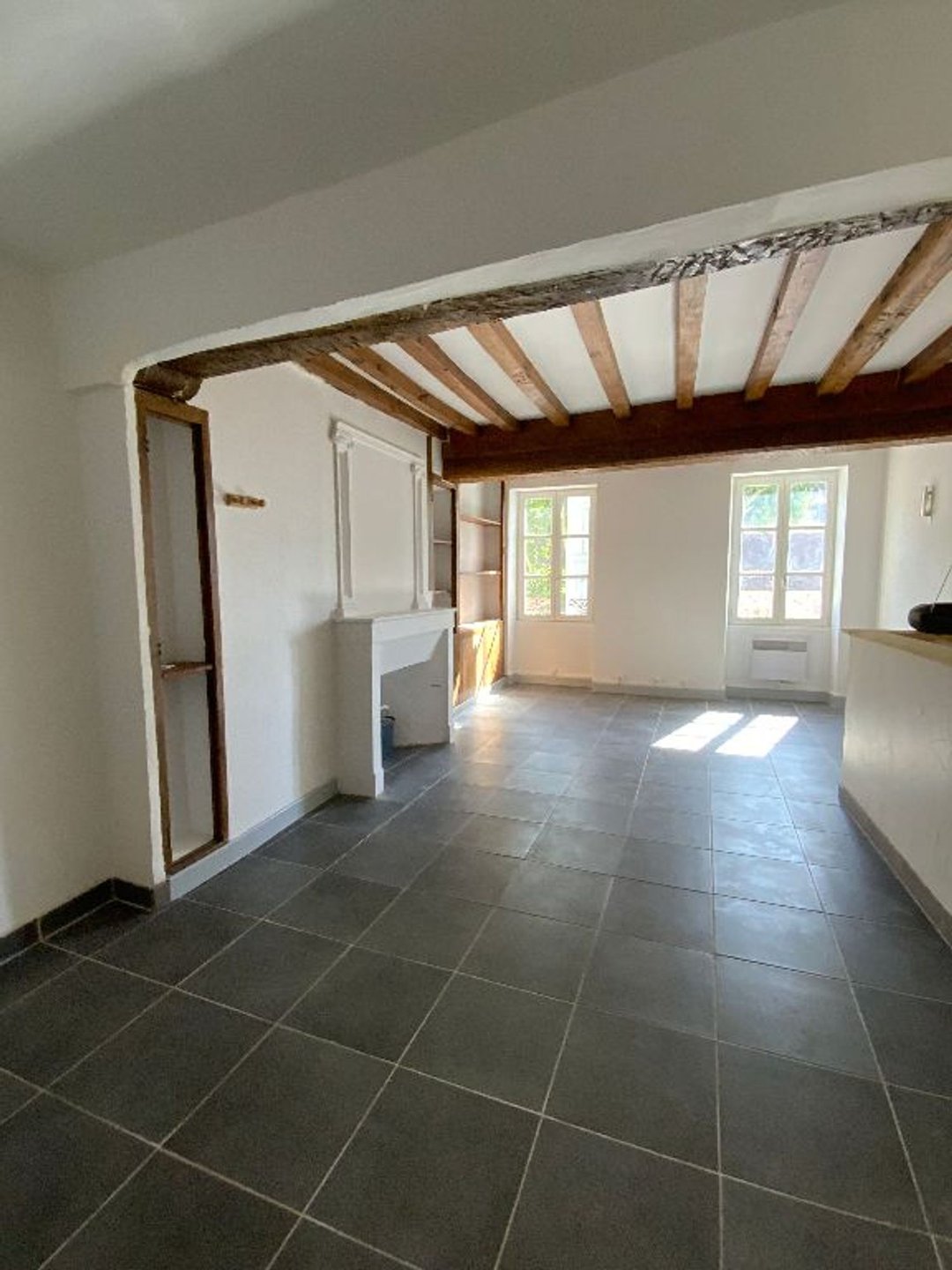 Appartement à louer, 94m², Buxy