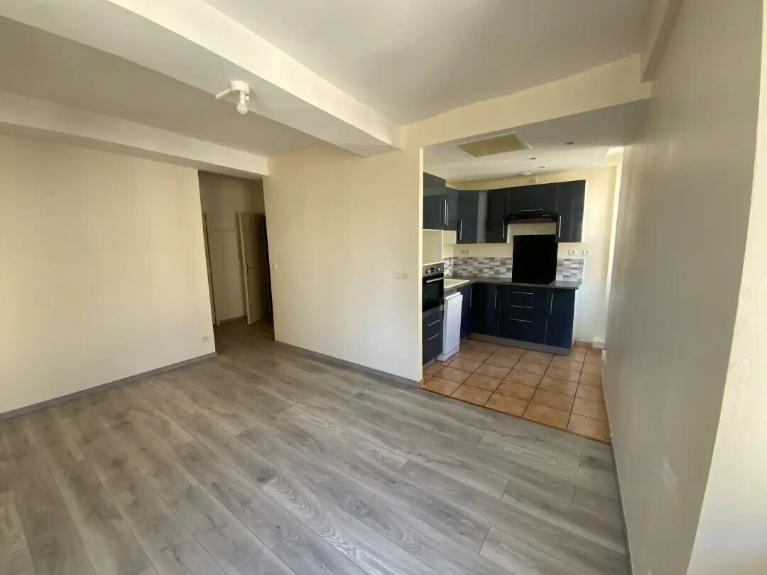 Appartement à louer, 41m², Buxy