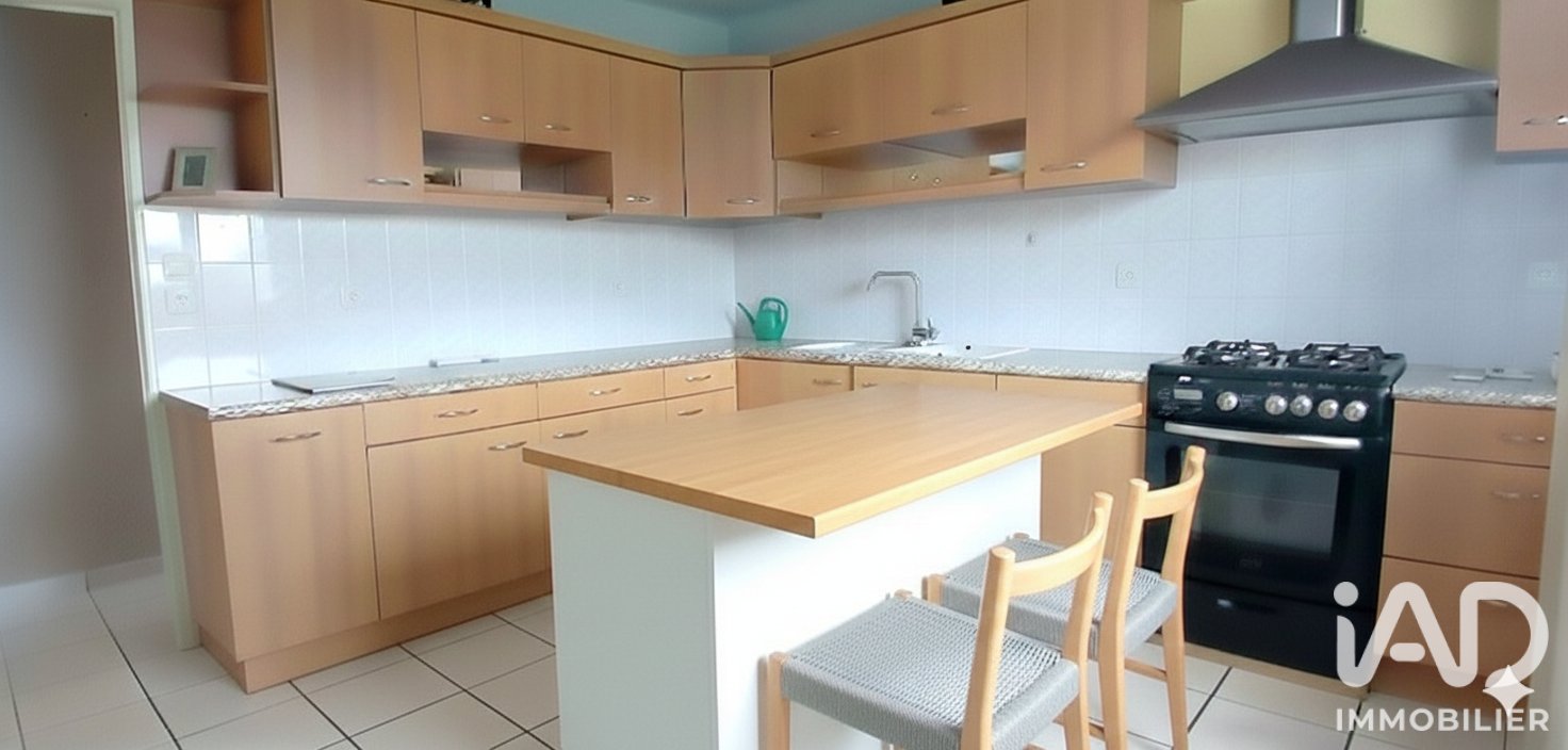Maison à vendre, 110m², Saint-Jean-la-Poterie