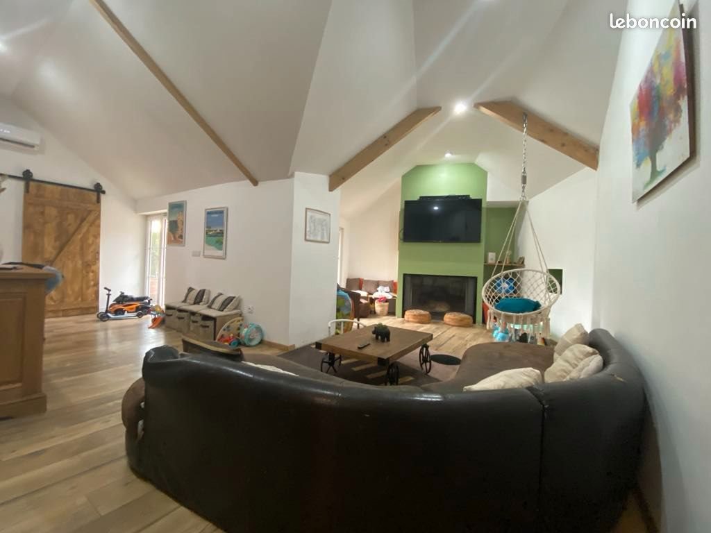 Maison à vendre, 192m², Neuilly-Saint-Front