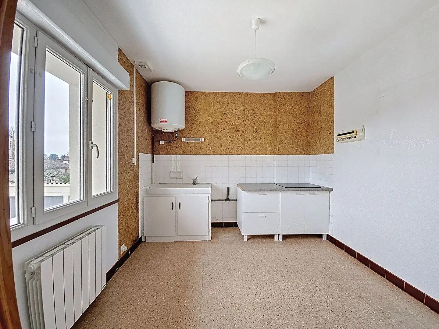 Appartement à louer, 70m², Attignat