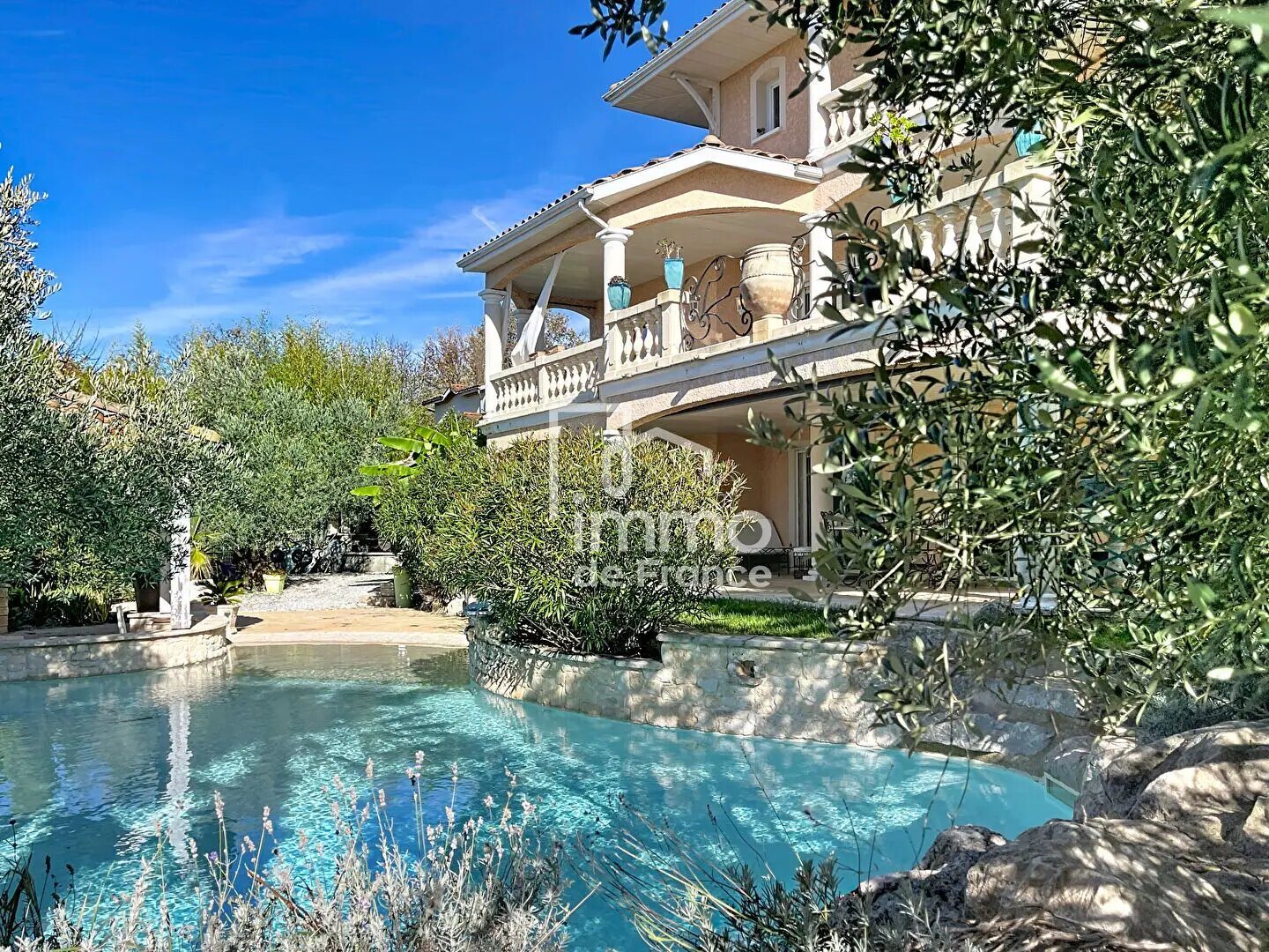 Maison à vendre, 367m², Revonnas