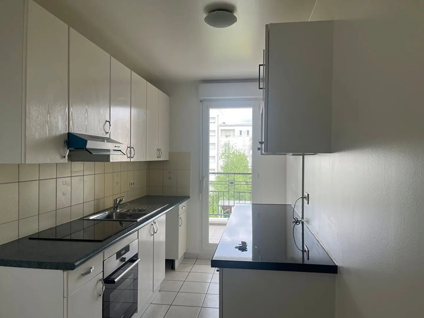 Appartement à louer, 86m², Courbevoie
