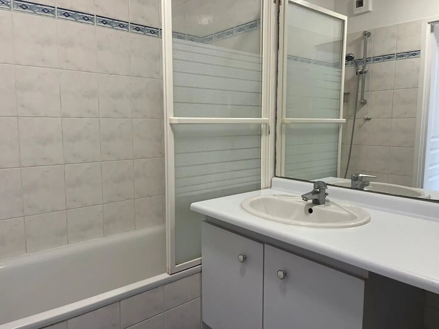 Appartement à louer, 86m², Courbevoie