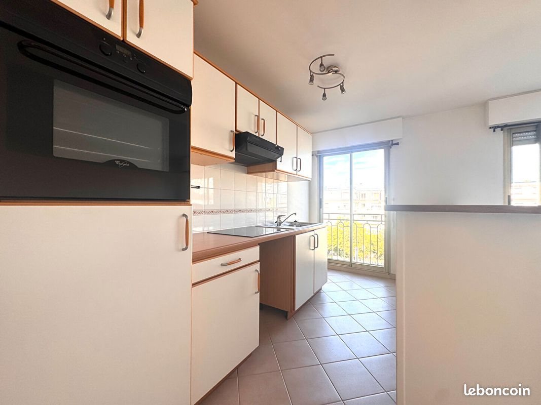 Appartement à louer, 45m², La Garenne-Colombes