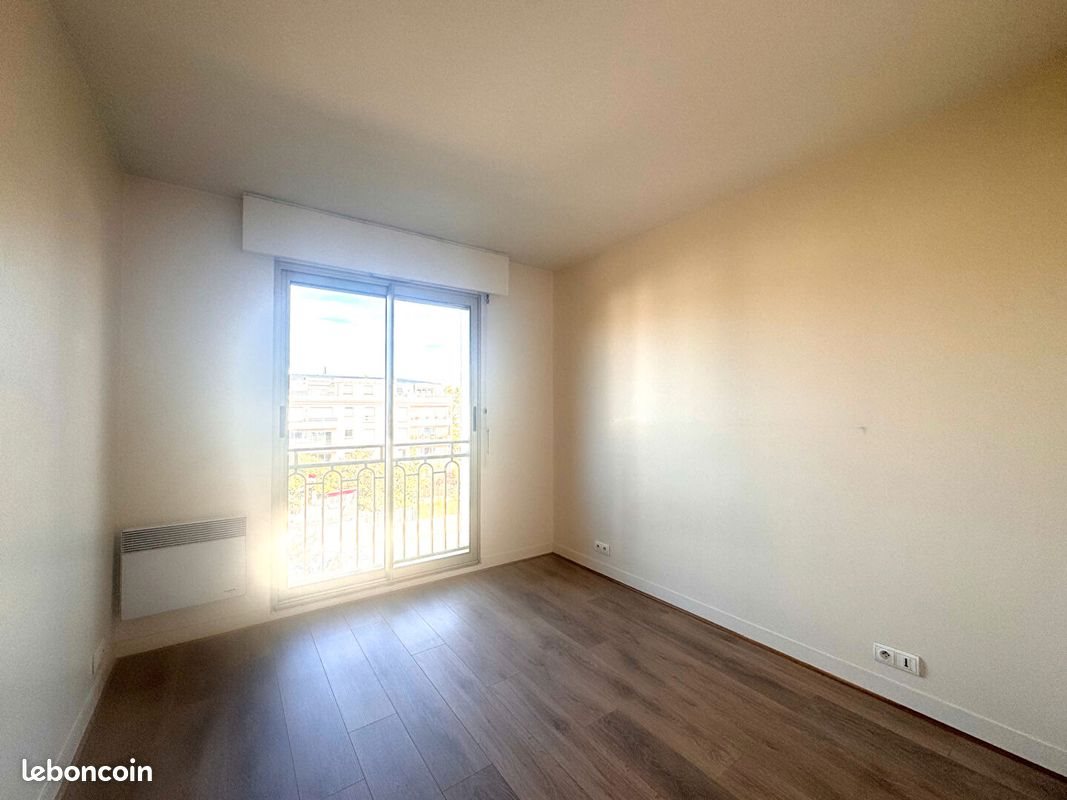 Appartement à louer, 45m², La Garenne-Colombes