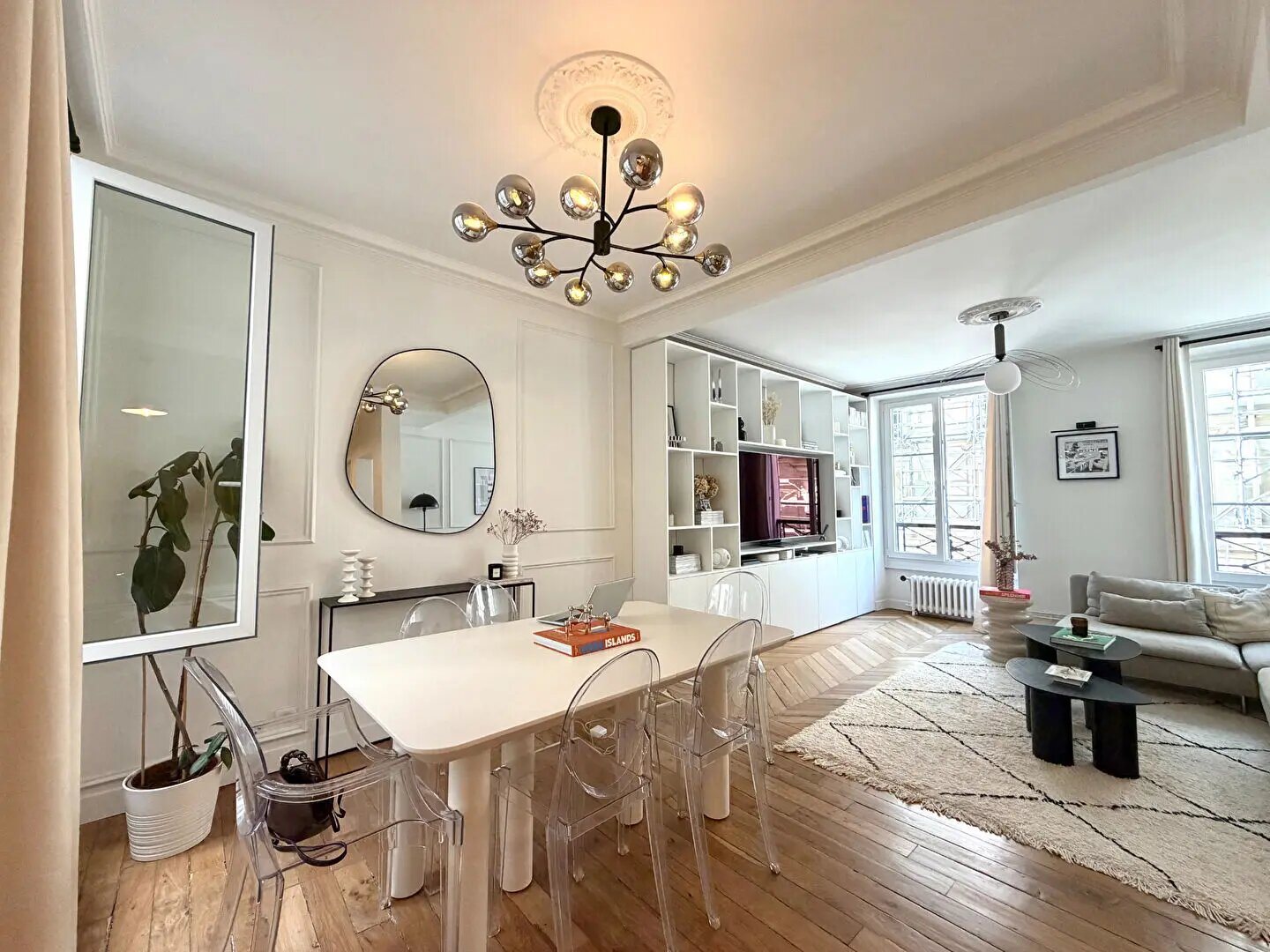 Appartement à louer, 71m², Paris 8ème