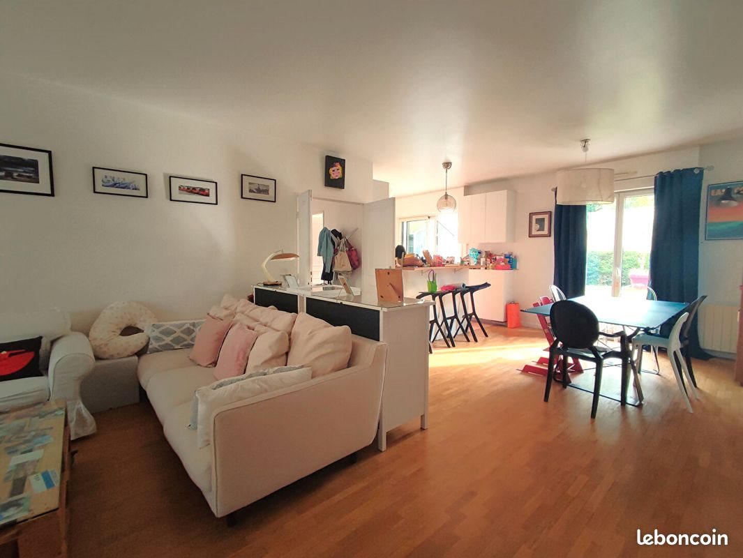 Appartement à louer, 120m², Courbevoie