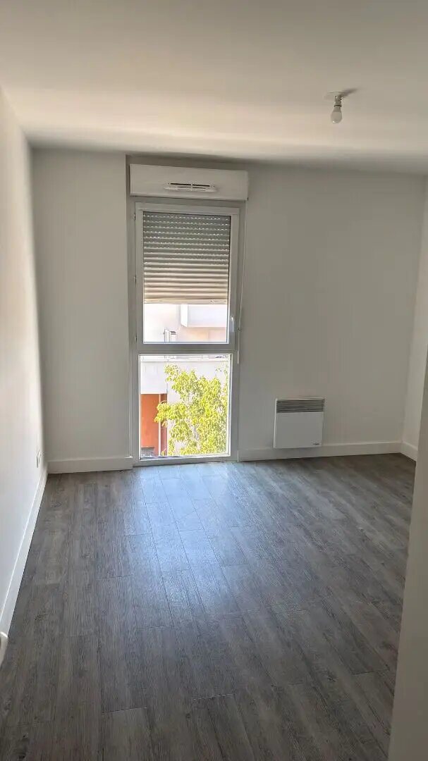 Appartement à louer, 82m², Villemomble