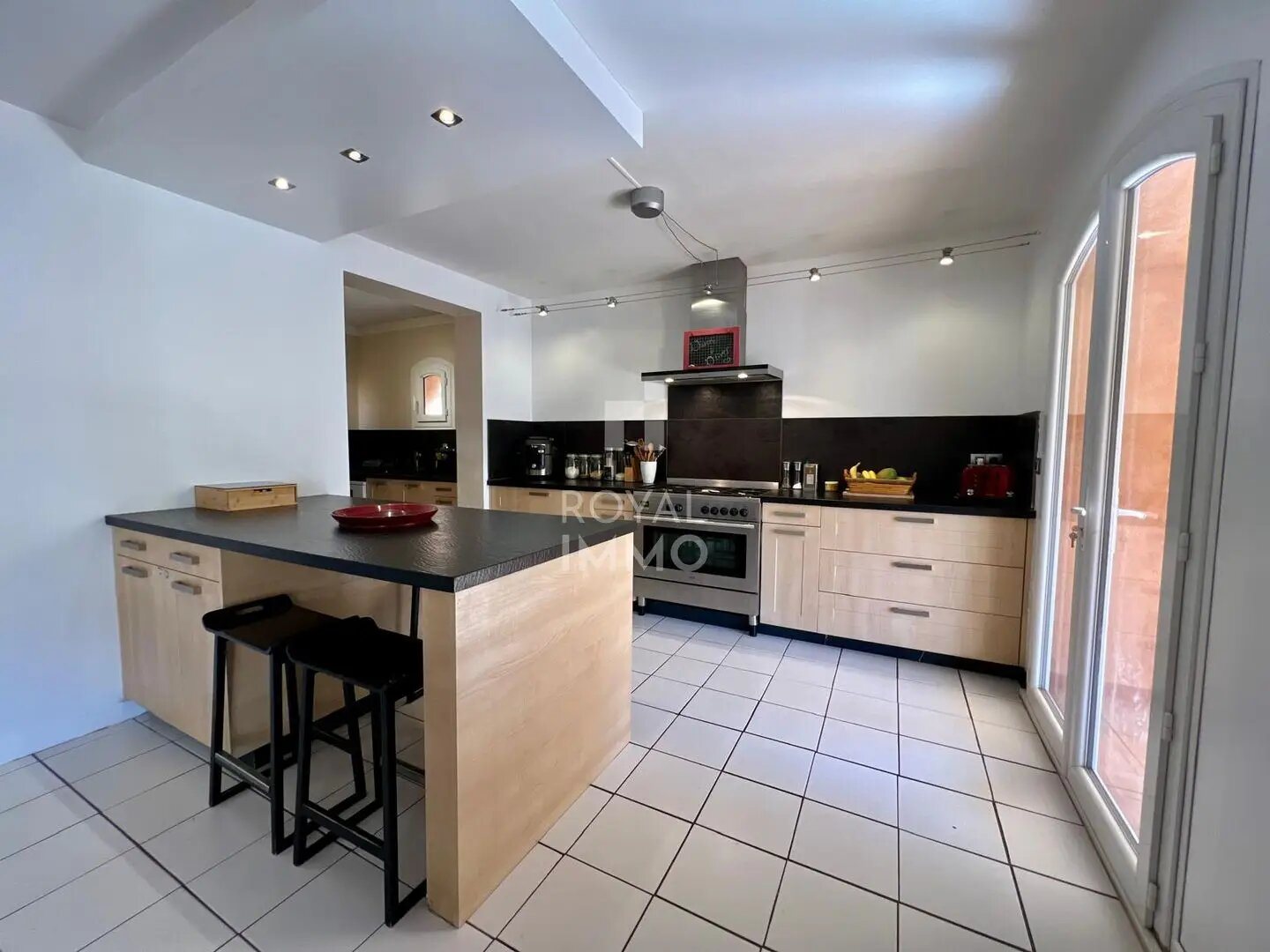 Maison à vendre, 200m², Le Revest-les-Eaux